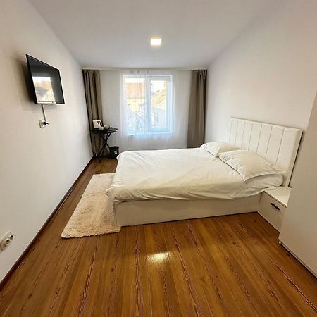 Residence Ultracentral Brasov Braşov Exterior foto